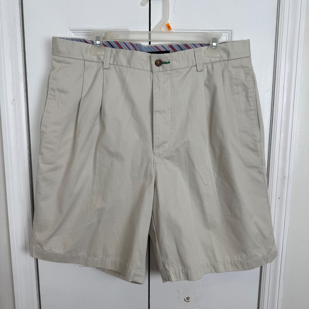 Tommy Hilfiger Pleated Chino Shorts 36 Tan Khaki Preppy Old Money Aesthetic
